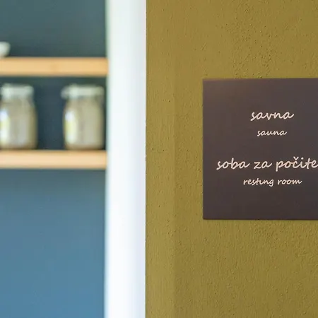 Vila Lill' Hill Estate & Wellness - Anna Idrija