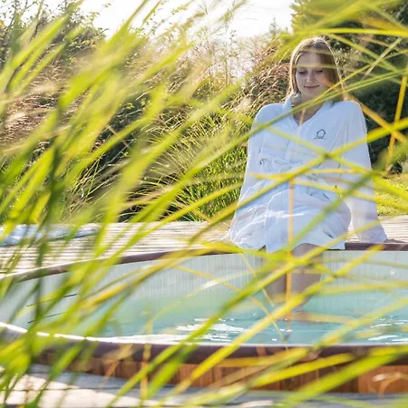 Lill' Hill Estate & Wellness - Anna Vila Idrija